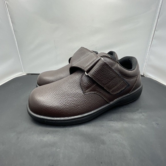 clarks mens dress shoes Clarks Men's Atticus LT Lace Oxford Dark Tan Leather 9